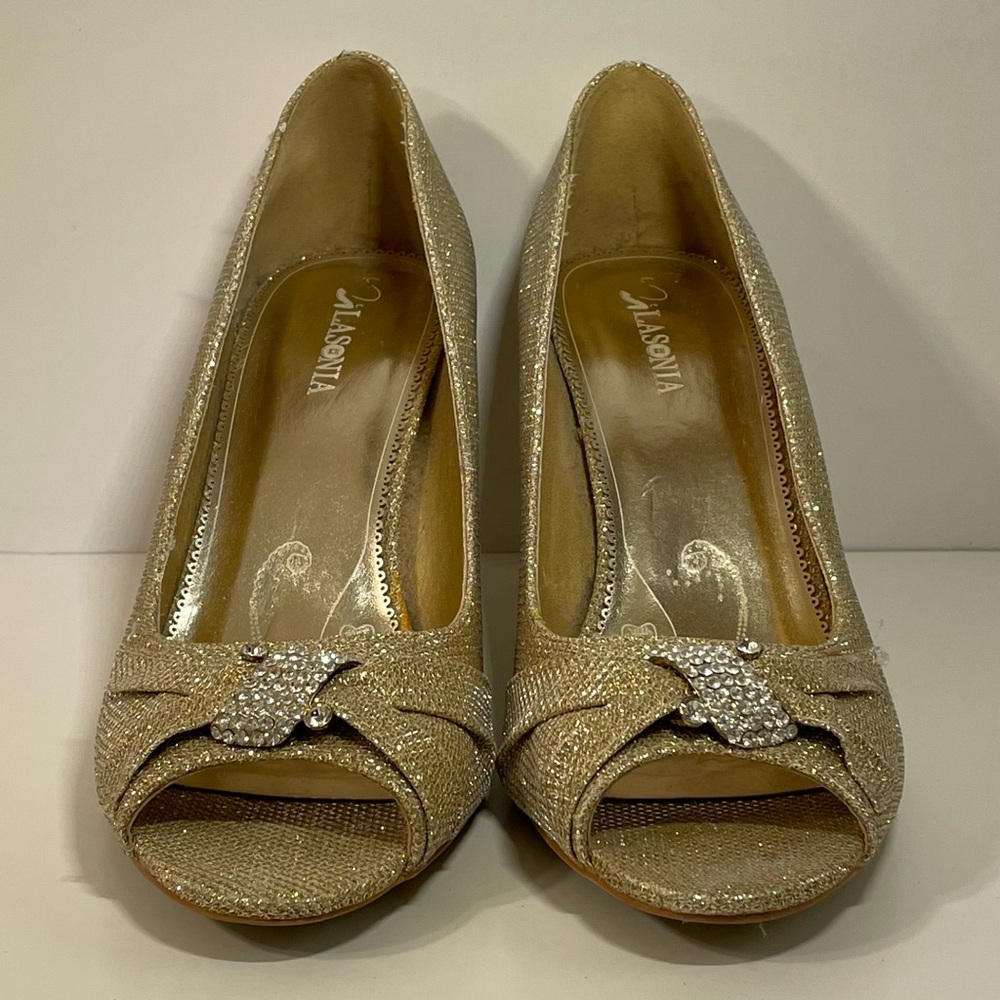 ✨⭐️ LASONIA GOLDEN RHINESTONE WOMENS HIGH HEELS SIZE US 8.5 ⭐️✨